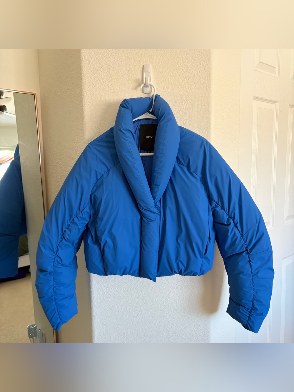 KHY- Cropped Puffer Jacket in Blue
